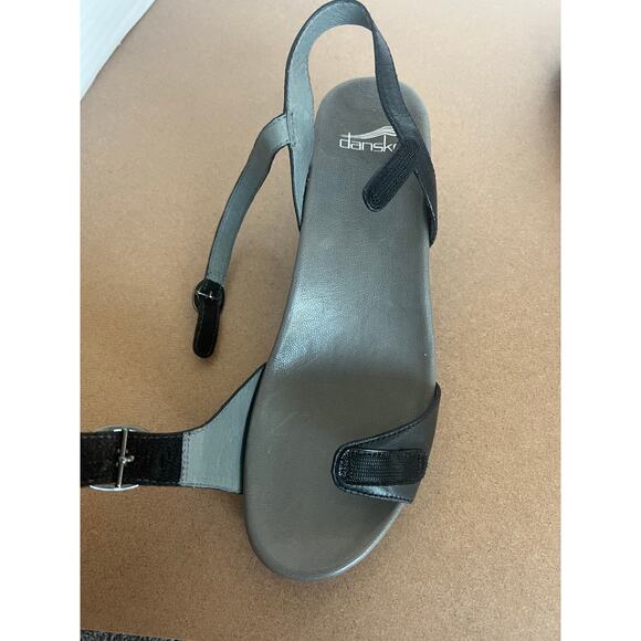 Dansko Arielle Gray/Black Leather Ankle Buckle Wedge Comfort Sandals US 8.5-9 - Picture 7 of 11